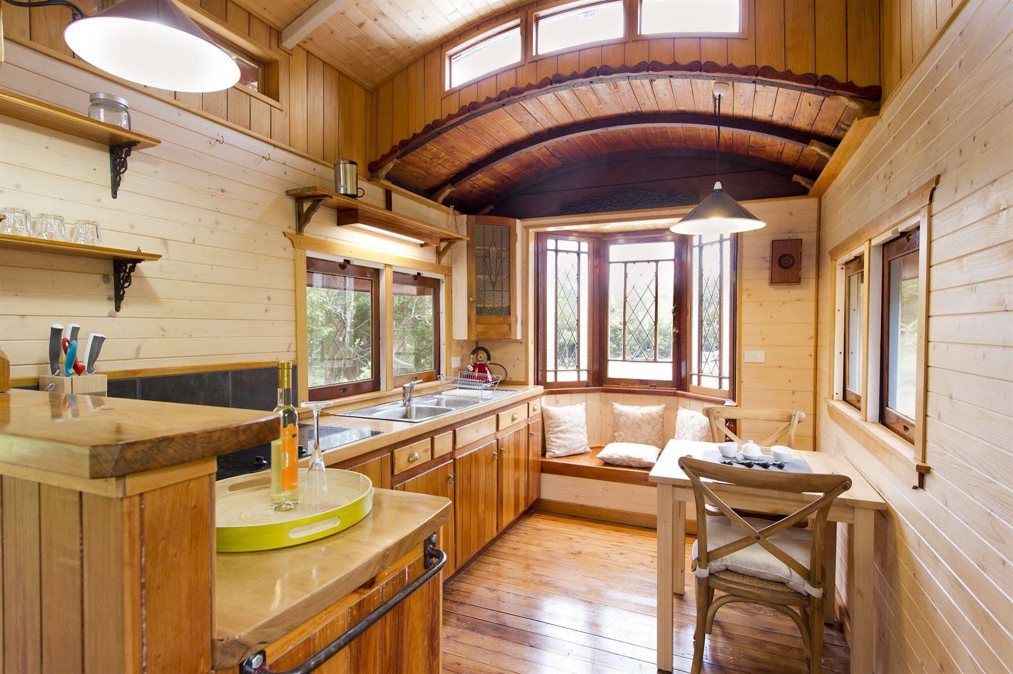 Glass House Mountains Ecolodge ภายนอก รูปภาพ